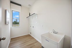 Laundry Photo 3