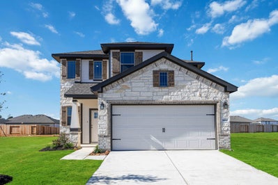 Conroe Quick move-in home, 16853 Needlepoint Drive