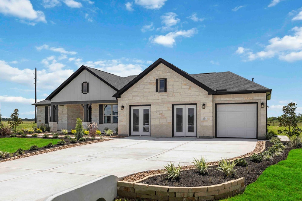 Blue Heron Estates Model Home - Arlington Floorplan - Exterior