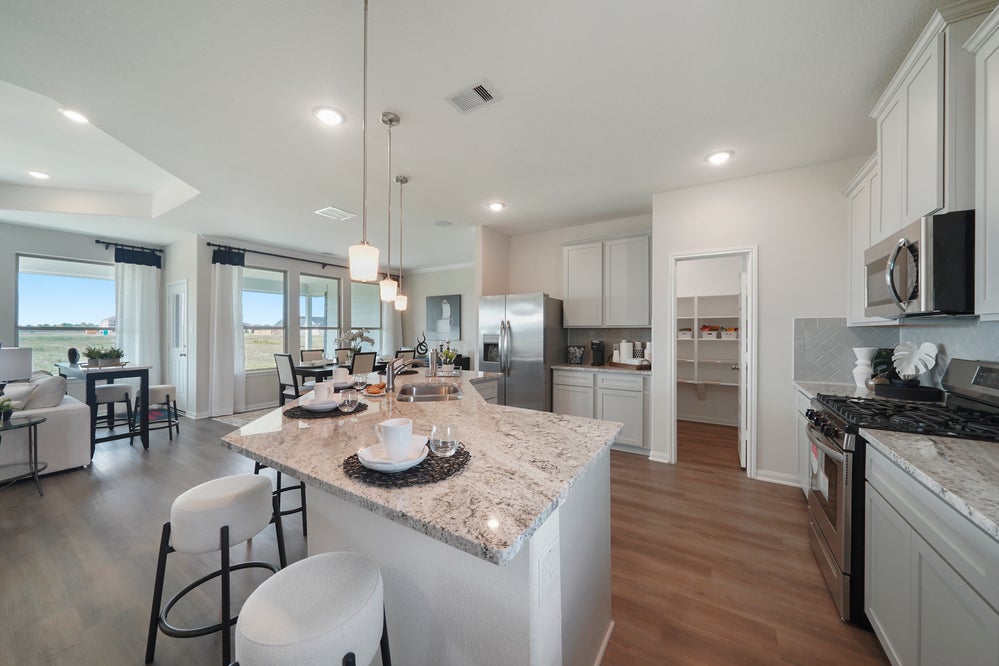 Blue Jays Landing Model Home – Madison – Kitchen